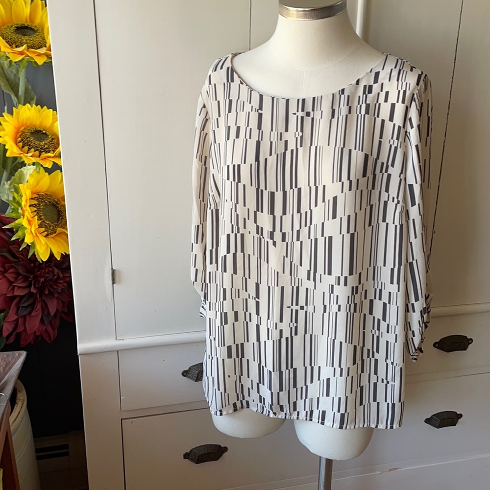 Apt. 9 women’s 3/4 sleeve blouse